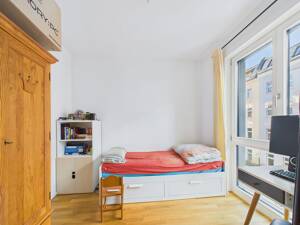 Stilvolle 3-Zimmer-Wohnung in Berlin: Licht, Raum und zwei Balkone! – 12347 Berlin – Vorschaubild 7