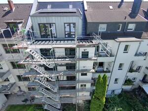 Echt statt gerendert: Kernsanierter 3- Zimmer-Erstbezug (A+) mit Balkon in Pempelfort – 40477 Düsseldorf – Vorschaubild 3