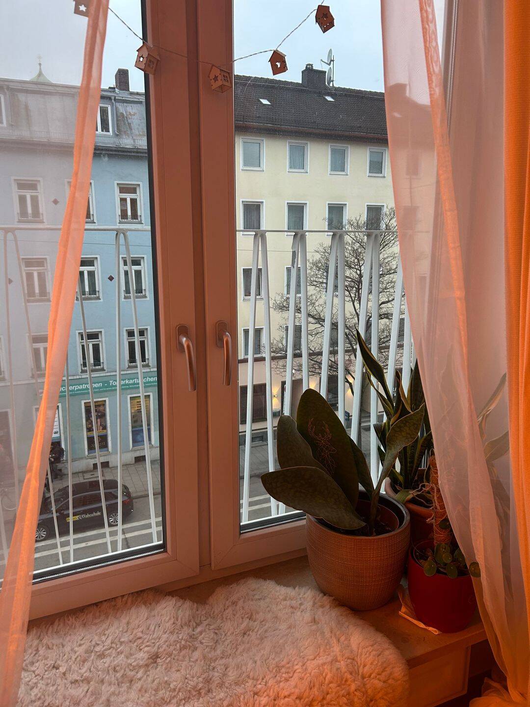 Klassische 1 Zimmer Wohnung mit Balkon im Herzen von Haidhausen! – München – Vorschaubild 3
