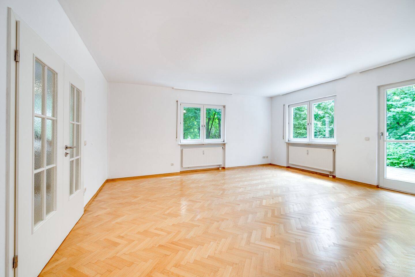 AIGNER - Schöne 2-Zimmer Wohnung mit Terrasse und großem Garten in Harlaching! – München – Vorschaubild 9