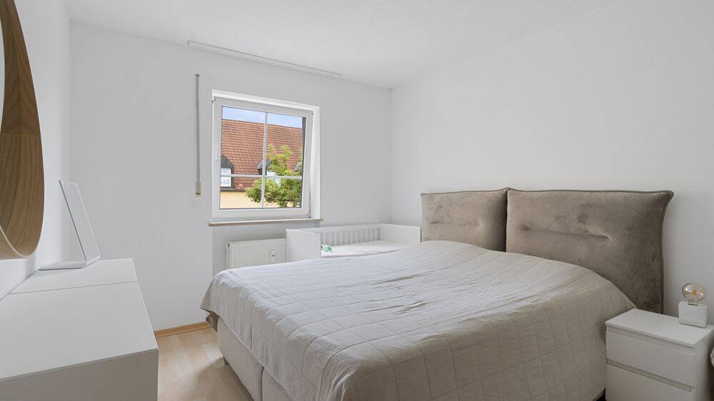 3-Zi-Whg mit Balkon und TG in zentraler Lage zwischen Stadtzentrum und Audi – Ingolstadt – Vorschaubild 3
