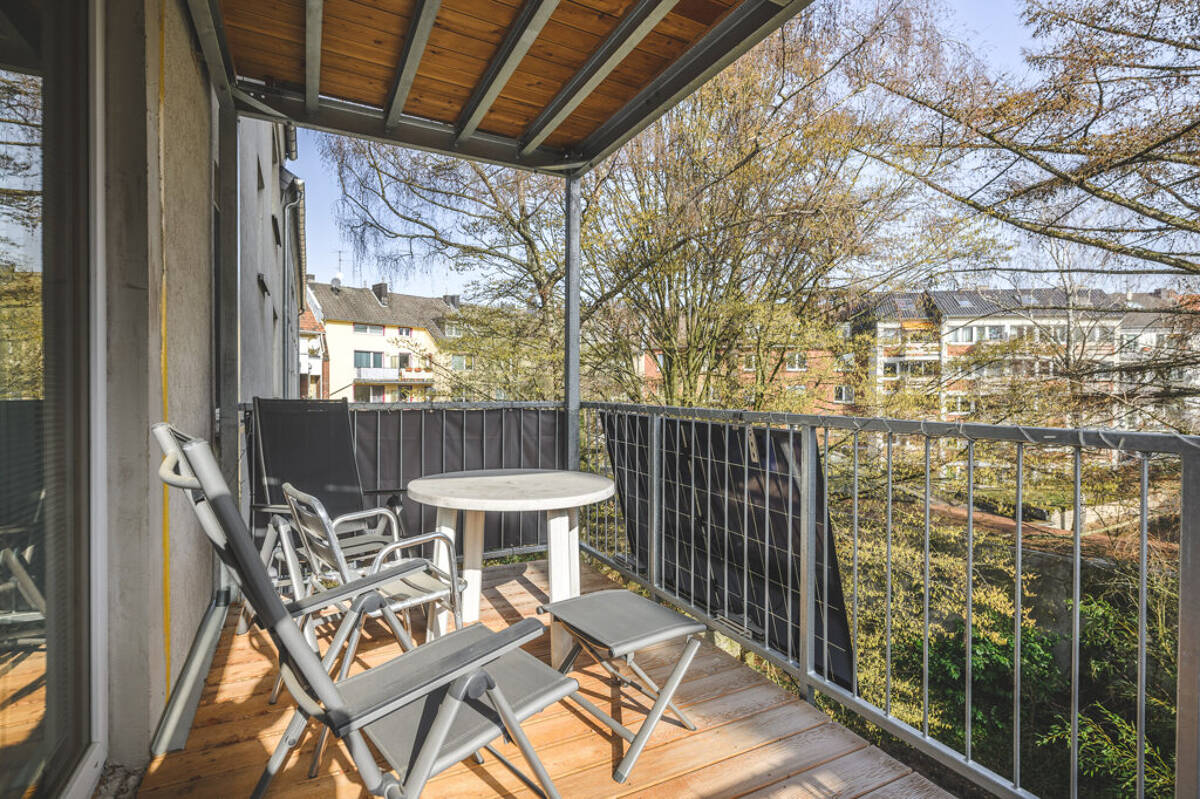 Gut geschnittene 3-Zimmer-Wohnung mit 2 Balkonen in ruhiger Wohnlage im Herzen von Aachen – 52064 Aachen – Bild 1 von 9