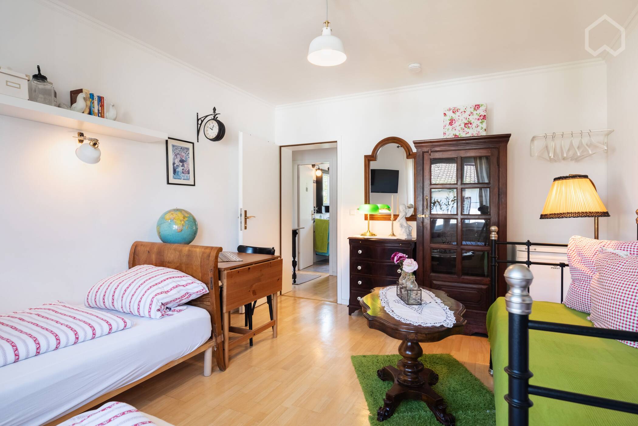 Fantastische Wohnung im Grünen – München – Bild 1 von 9