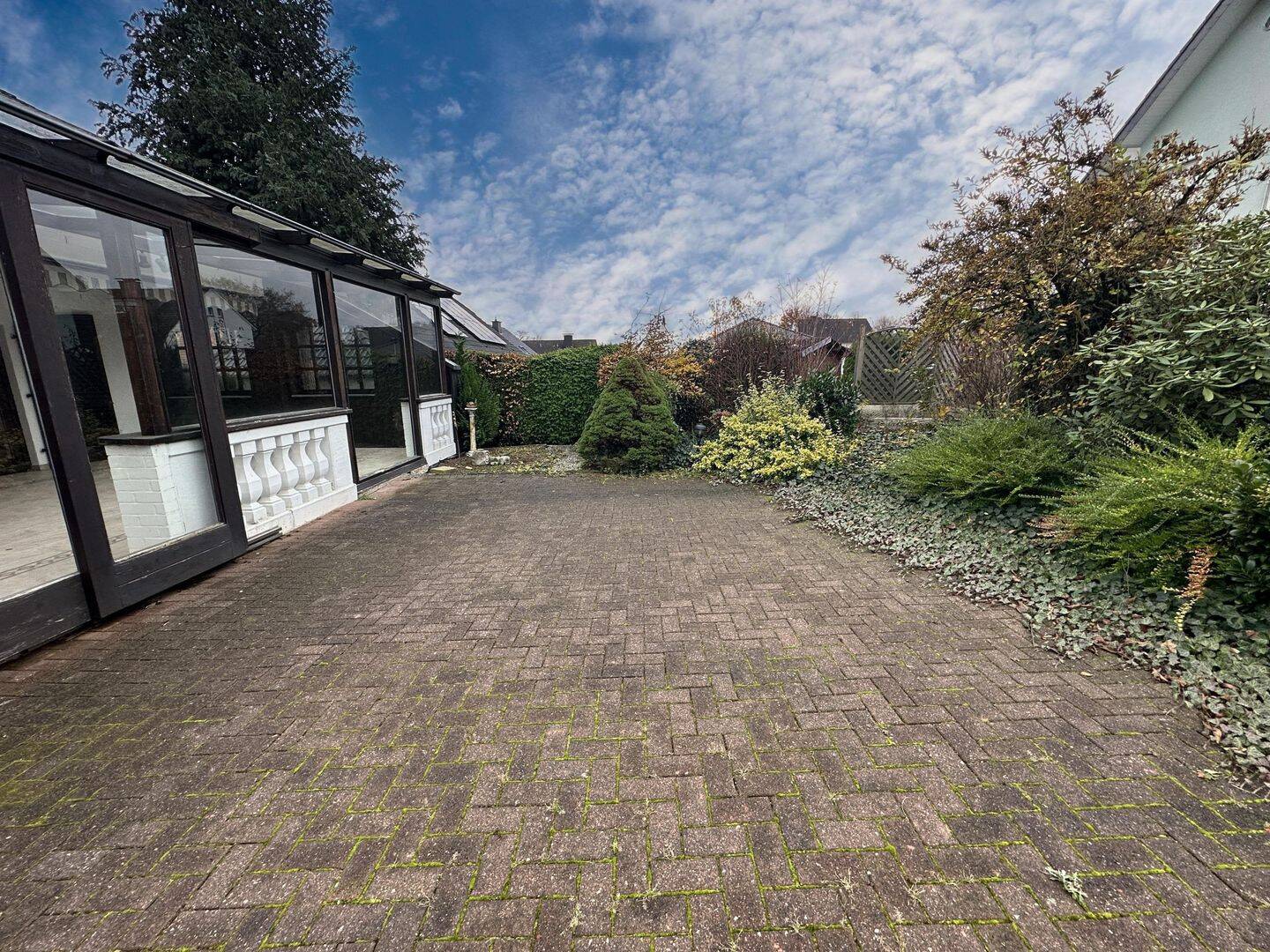 ***Freistehendes Einfamilienhaus mit zusätzlichem Baugrundstück*** – Steinheim – Vorschaubild 4