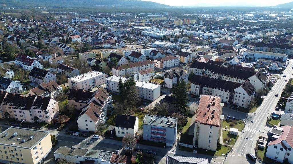 Attraktives Mehrfamilienhaus mit Balkonen in gefragter Lage! Neumarkt - Weinberger Straße – Neumarkt in der Oberpfalz – Vorschaubild 4
