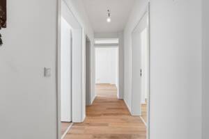 Kernsanierte 3-Zimmerwohnung mit Balkon – 45359 Essen – Vorschaubild 4