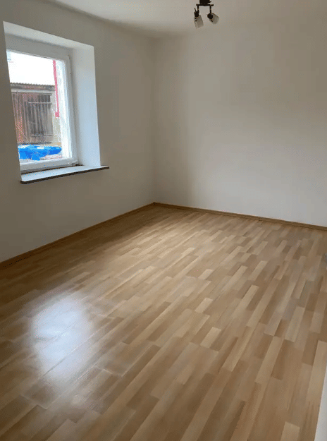 Schön renovierte DHH mit Garten – Kelheim – Vorschaubild 4