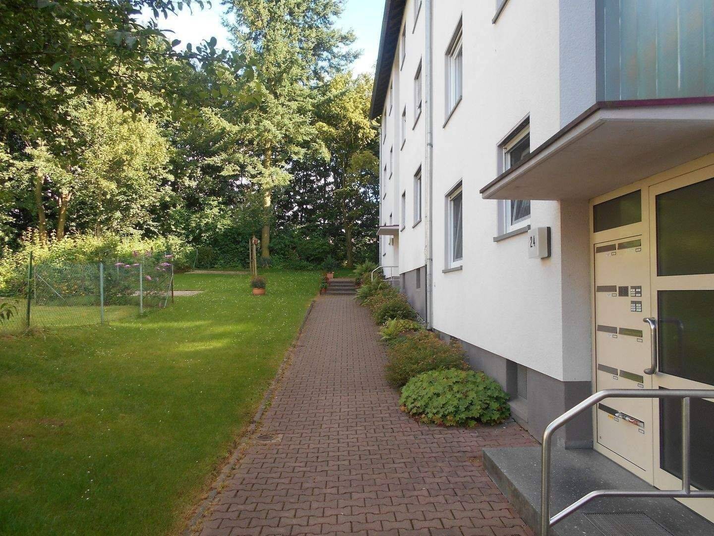 Interessante, ruhige,2 Zi.-ETW,Balkon Frankfurt-Berkershei – Frankfurt am Main – Vorschaubild 4