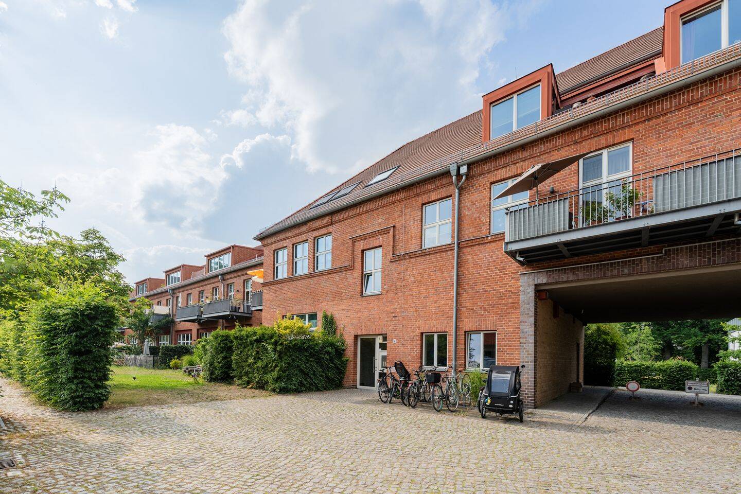 Hochwertige Maisonettewohnung mit Sonnenterrasse in begehrter Lage (vermietet) – Potsdam – Vorschaubild 2