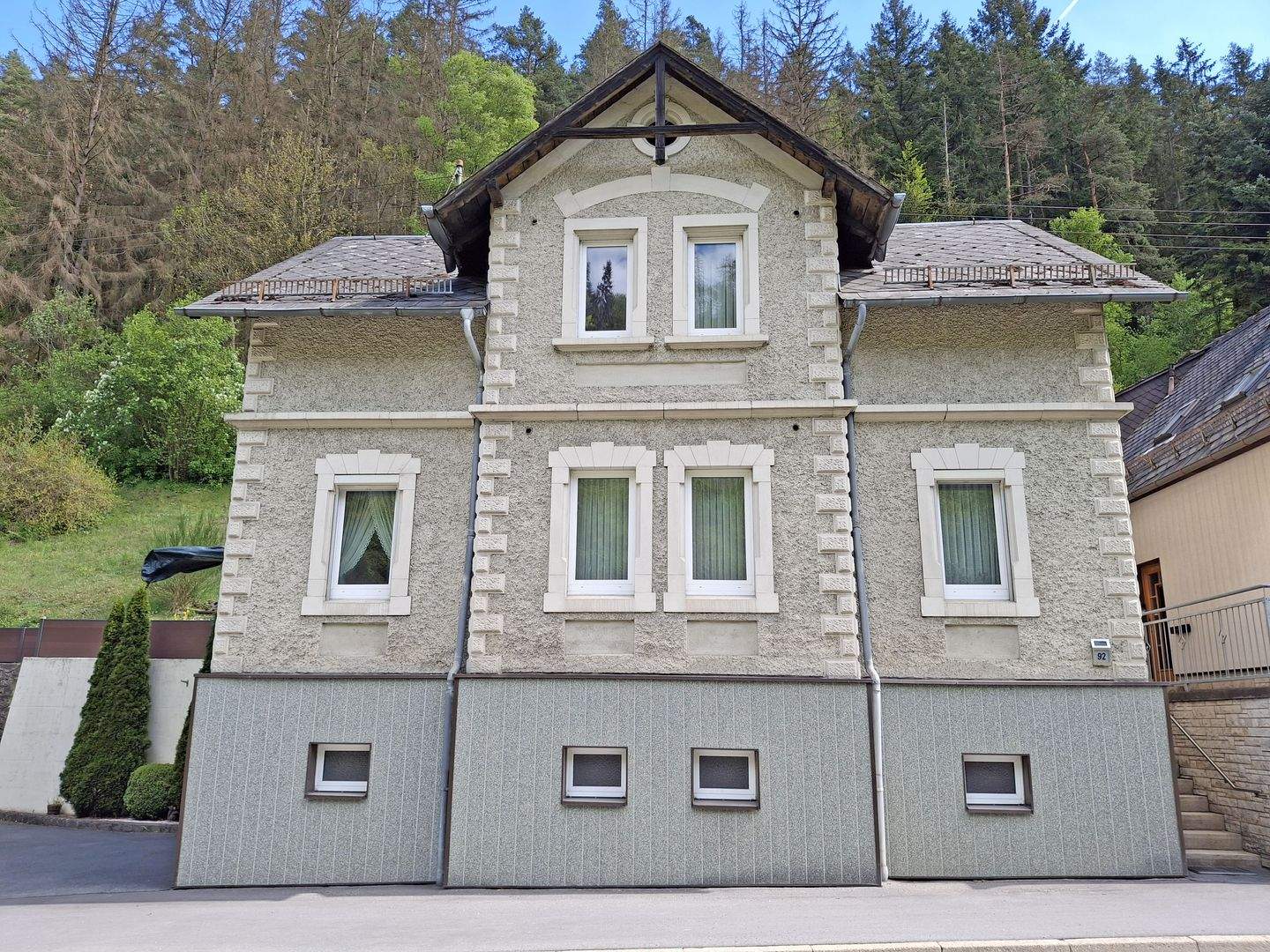 Charmantes EFH mit Potenzial - Ihr individuelles Projekt – Ludwigsstadt – Bild 1 von 9