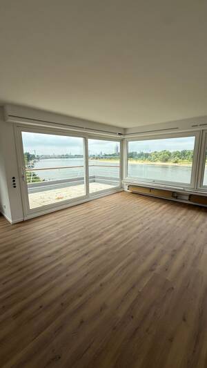 Den Rhein im Blick !! – 51063 Köln – Vorschaubild 3