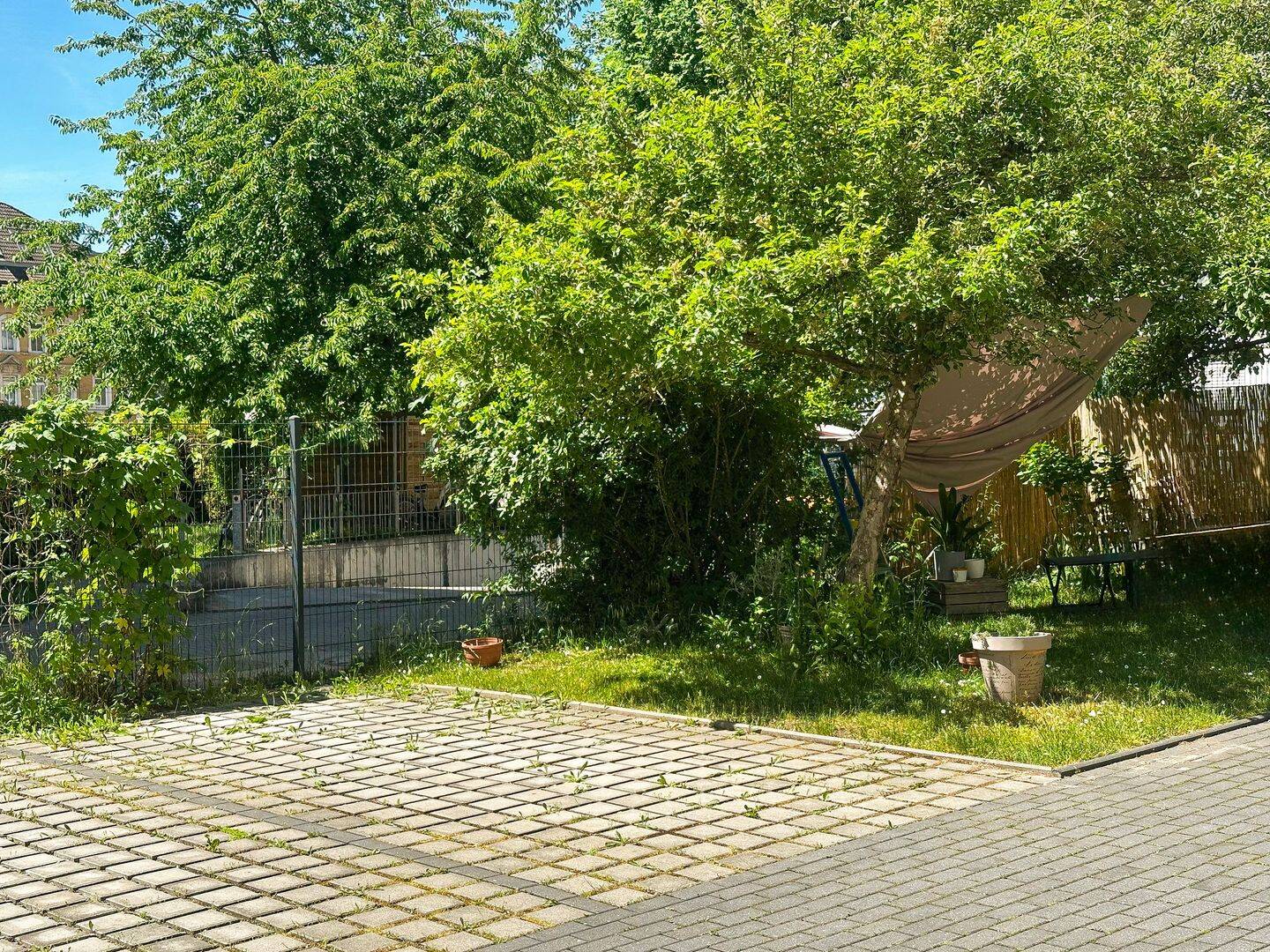 Eigener Garten & Balkon | Traumwohnung | Außenstellplatz | 2015 modernisiert | Tageslichtbad – Leipzig – Vorschaubild 8