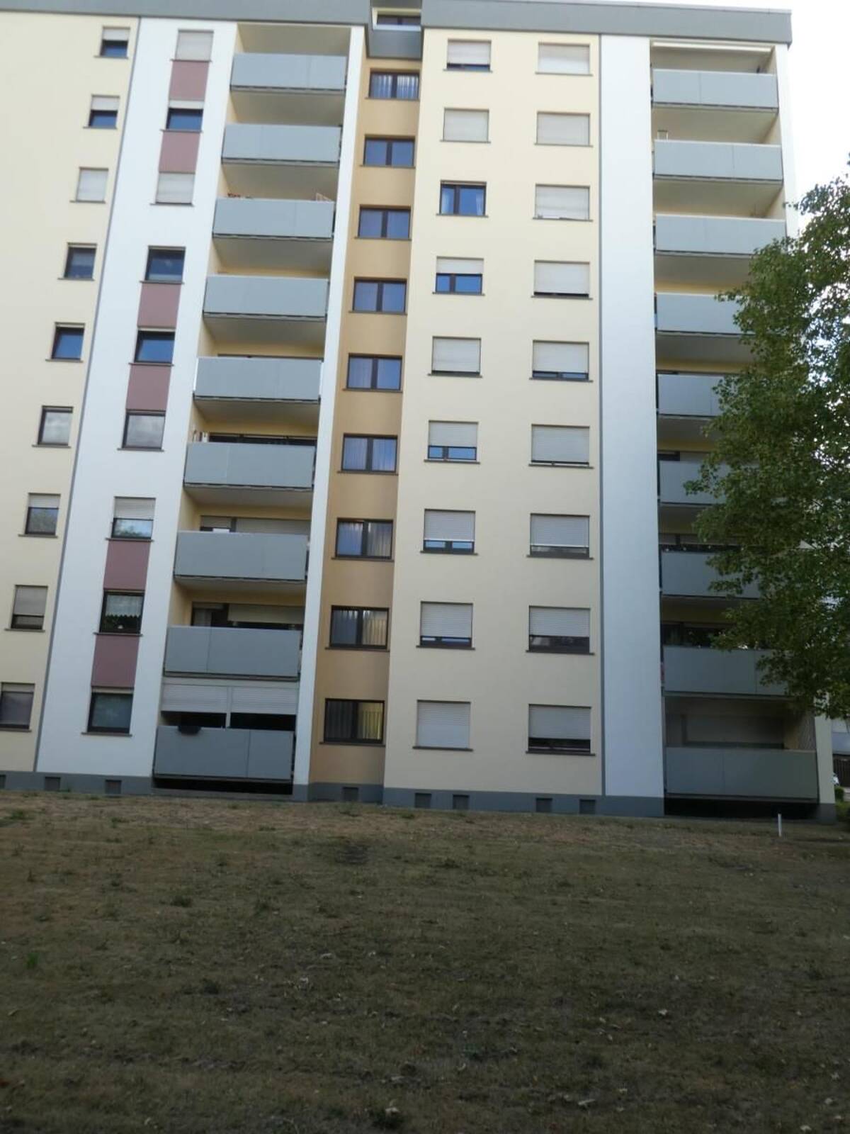 Gut aufgeteilte Wohnung in ruhiger Lage Nähe Uni - ideal auch für Studenten WG – 54296 Trier – Bild 1 von 9