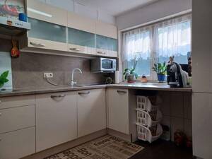 3-Zi. Terrassen-Wohnung in kleiner Einheit mit nur 3 Parteien und Garage in Pforzheim-Würm – 75181 Pforzheim – Vorschaubild 2