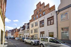 Liebevoll sanierte, denkmalgeschützte DHH: Ein Juwel auf der historischen Lübecker Altstadtinsel! – 23552 Lübeck – Vorschaubild 3