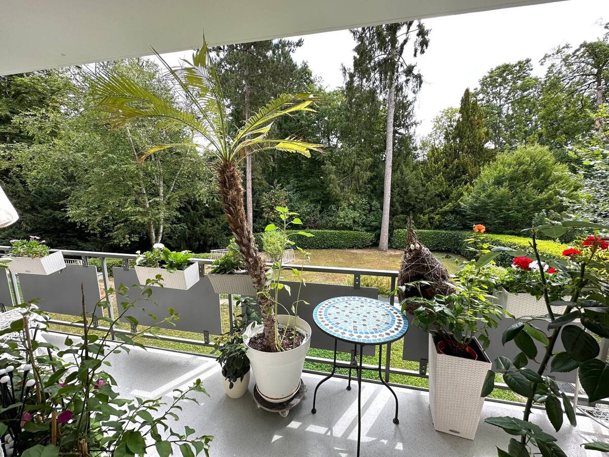 Attraktive Wohnung direkt am Wiesbadener Kurpark – 65193 Wiesbaden – Bild 1 von 5