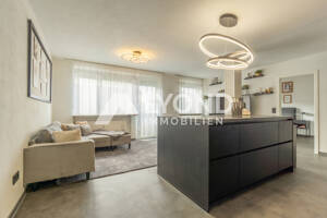 Kernsanierte Dachgeschosswohnung mit Südostbalkon, Aufzug und Stellplatz in Untertürkheim – 70327 Stuttgart – Vorschaubild 3