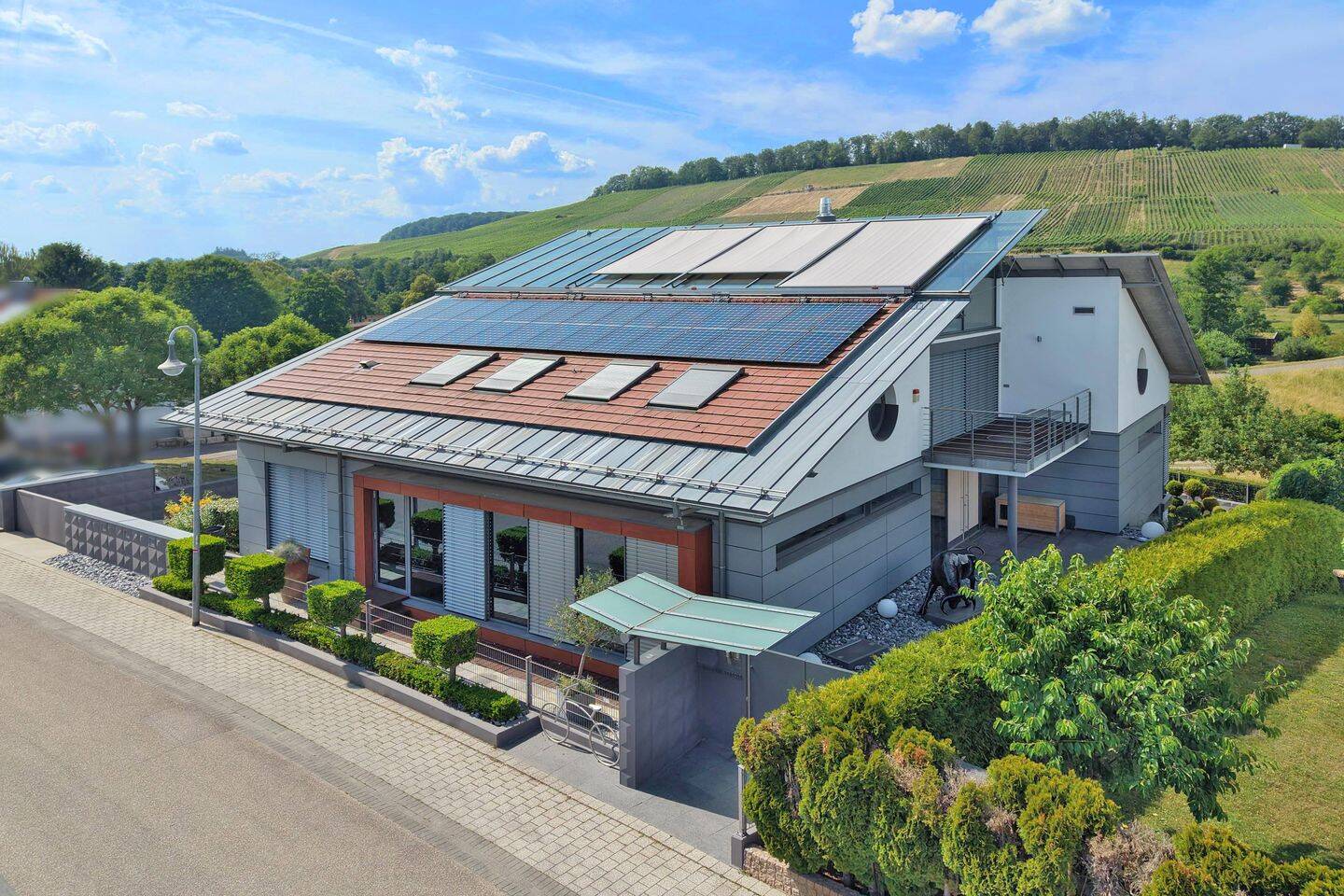 Atriumvilla mit Weitblick, Privatsphäre und außergewöhnlichem Raumgefühl im Heilbronner Land – Obersulm – Vorschaubild 4