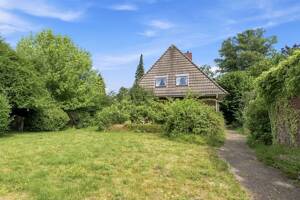 Bremen Oberneuland: Großzügig wohnen, individuell gestalten. Tolles Haus mit riesigem Garten – 28355 Bremen – Vorschaubild 2