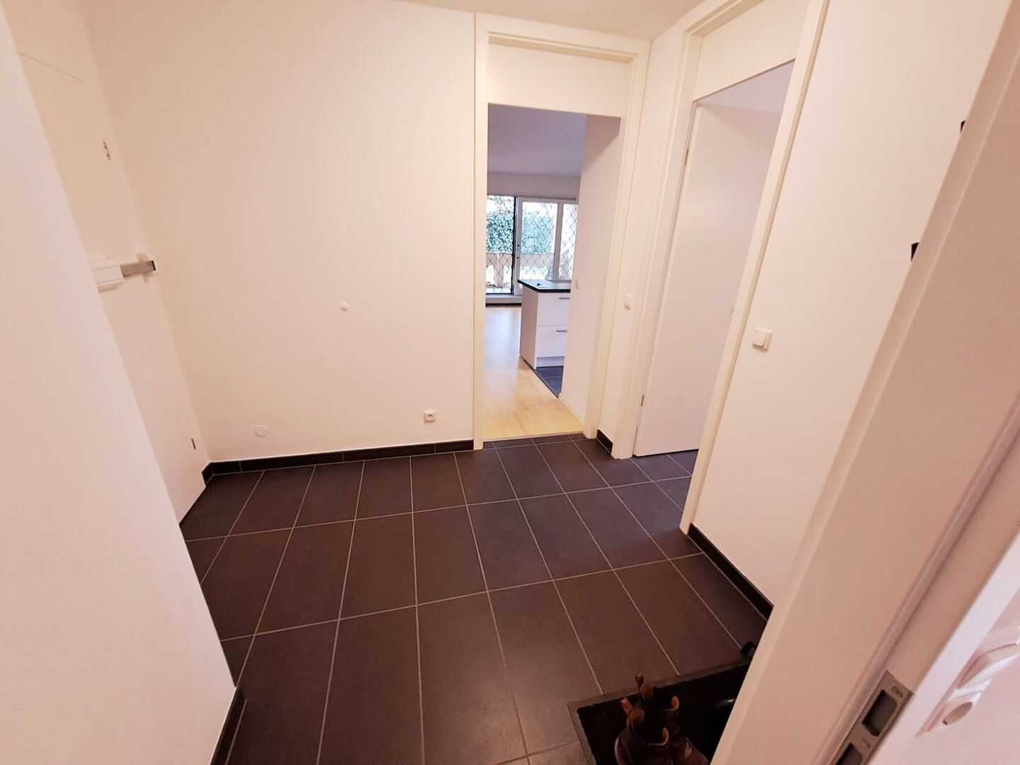 Garten Wohnung Isarhochufer Harlaching – München – Vorschaubild 6
