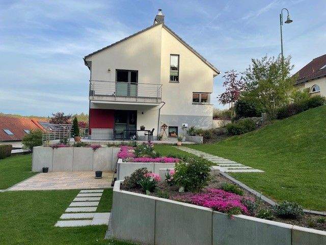 Stopp: Elegant & Exklusiv – Hochwertiges Einfamilienhaus mit Traumgrundstück bei Döbeln! – Döbeln – Vorschaubild 4