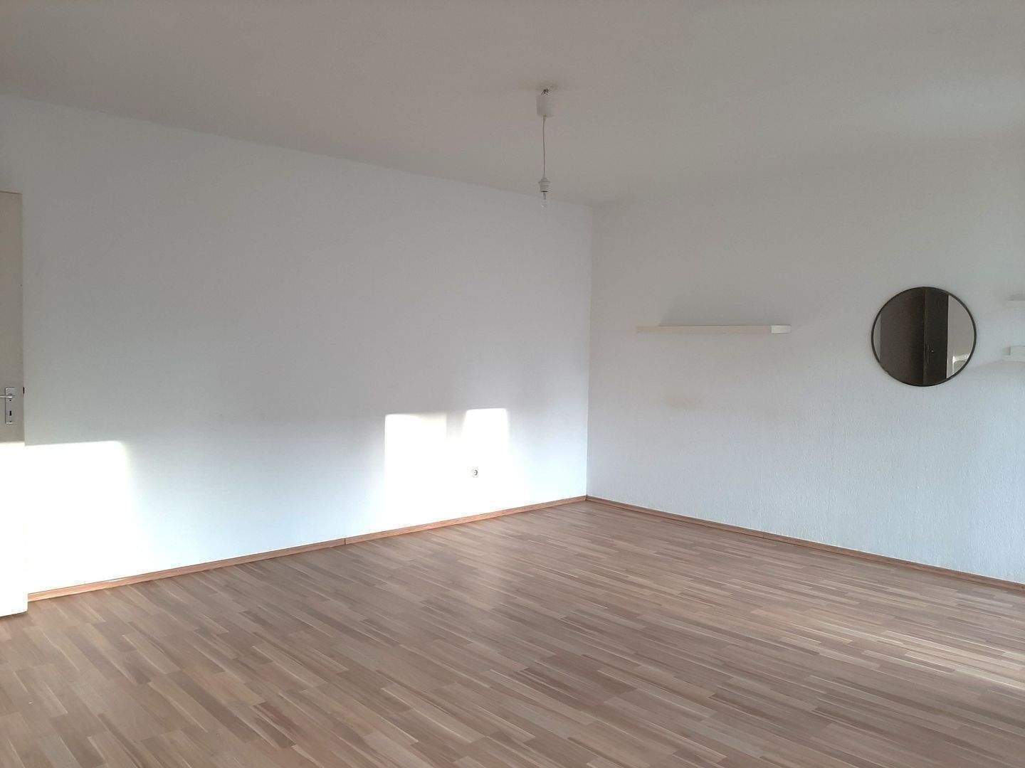 1 1/2 Raum-Wohnung / Ideal für Studenten – Duisburg – Vorschaubild 5