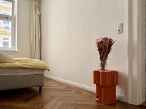 City Life - Altbau 3-Zimmer-Wohnung im Rückgebäude mitten in Haidhausen – 81667 München – Vorschaubild 7