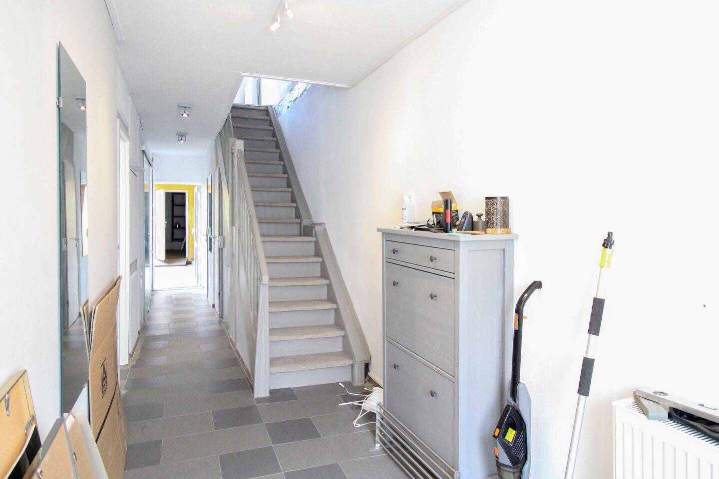 Altstadtjuwel mit Innenhof: RMH inklusive Dachterrasse, Sauna & viel Wohnfläche – Bützow – Vorschaubild 8