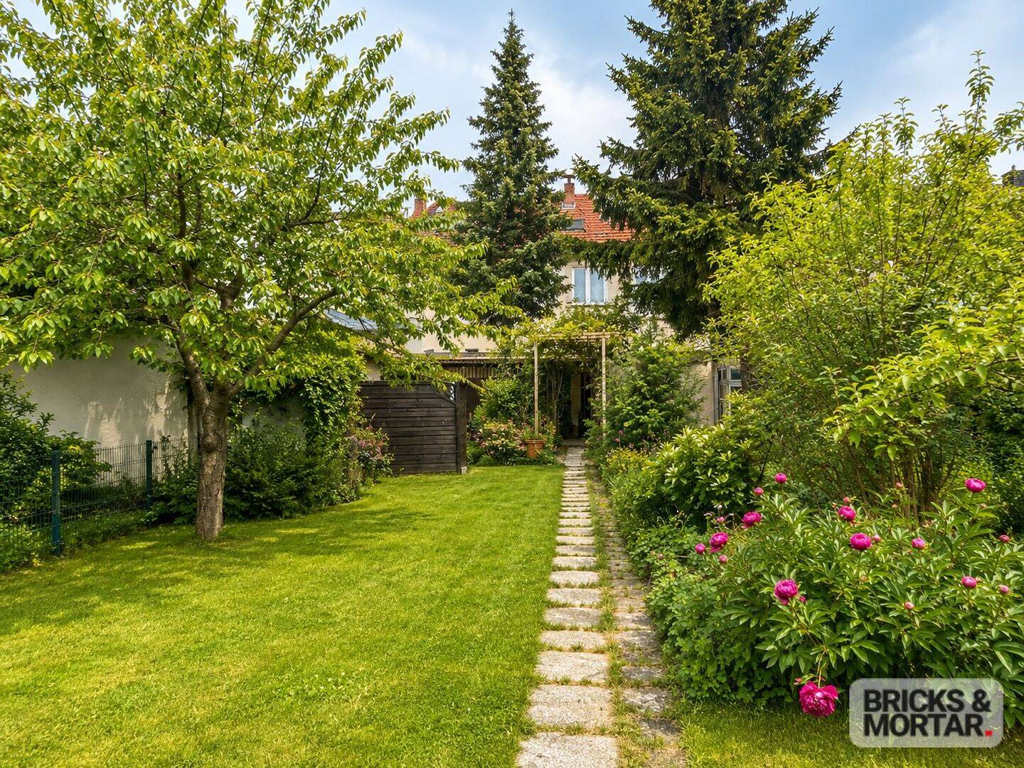 Ein Zuhause mit Charakter: Einfamilienhaus mit viel Platz und großem Garten – Leipzig – Vorschaubild 4