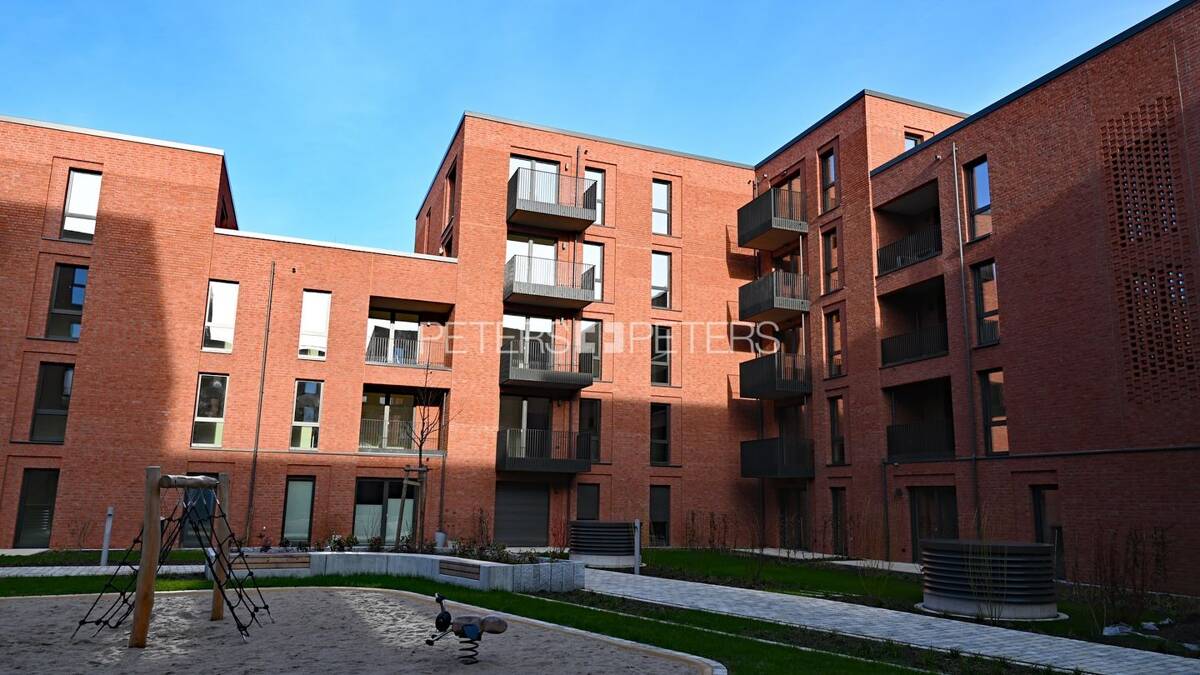+ Penthouse-Wohnung über den Dächern von Barmbek + – 22307 Hamburg – Bild 1 von 6