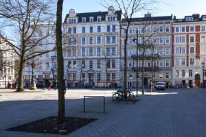 HH-St. Georg: Großzügige und charmante Altbauwohnung in denkmalgeschütztem Haus! – 20099 Hamburg – Vorschaubild 1