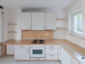 Wohnen auf der Sonnenseite: Helle 2-Zimmer-Wohnung mit Balkon in Stuttgart – 70197 Stuttgart – Vorschaubild 4