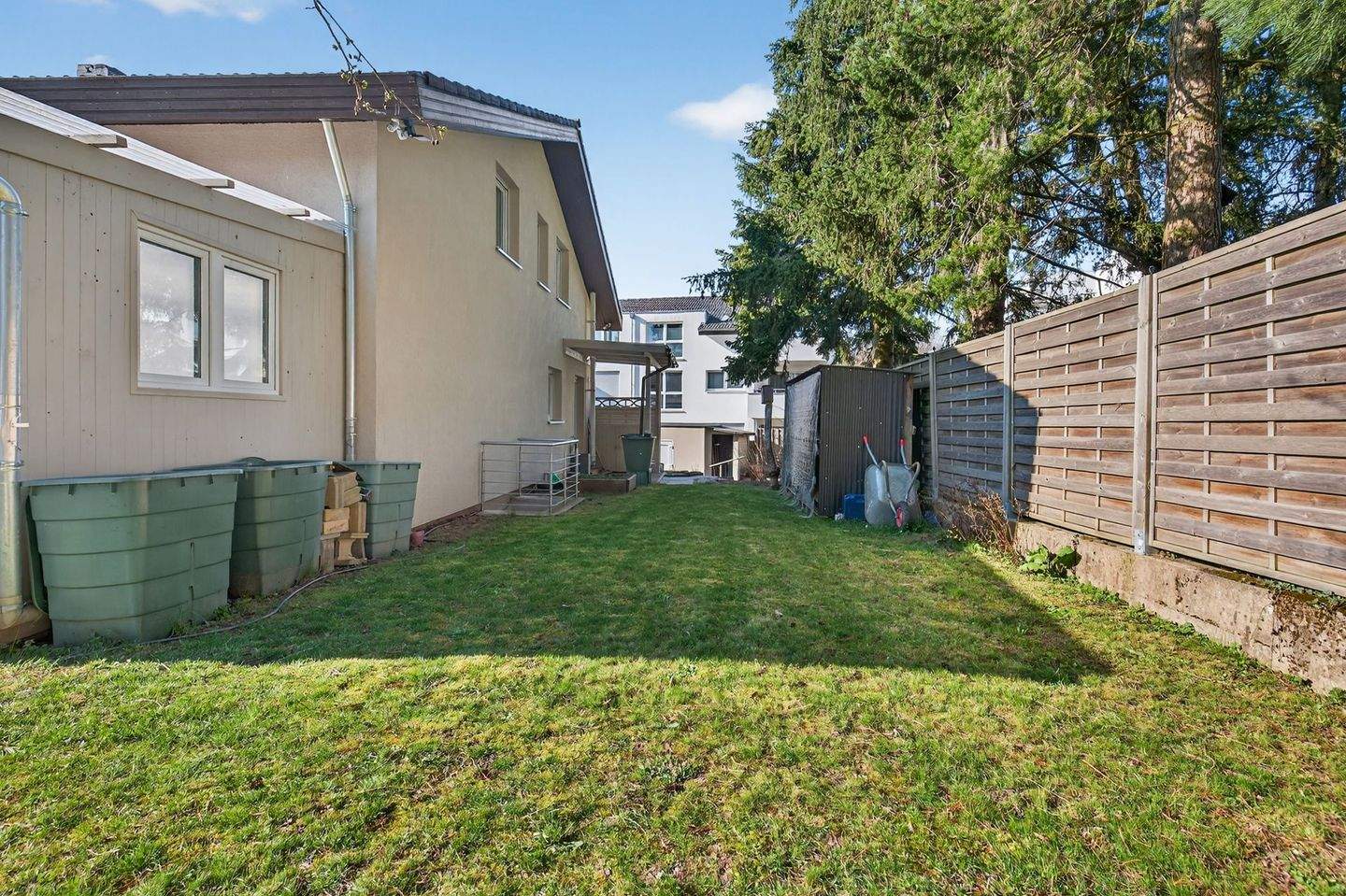 Modernes Wohnglück in zweiter Reihe: Kernsaniertes Zweifamilienhaus mit ELW und Gartenidylle – Pforzheim – Vorschaubild 5