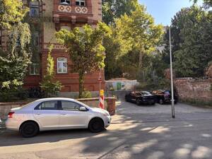 Altbaucharme neu erlebbar. Stilvoll renovierte, großzügige Eigentumswohnung mit ca. 136m² in bester Wiesbadener Lage – 65195 Wiesbaden – Vorschaubild 7