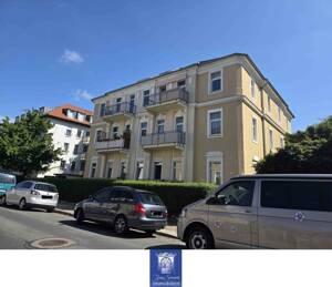Komfortables Wohnen mit großem Balkon und separater Küche in ruhiger, grüner Lage. – 1159 Dresden – Vorschaubild 3