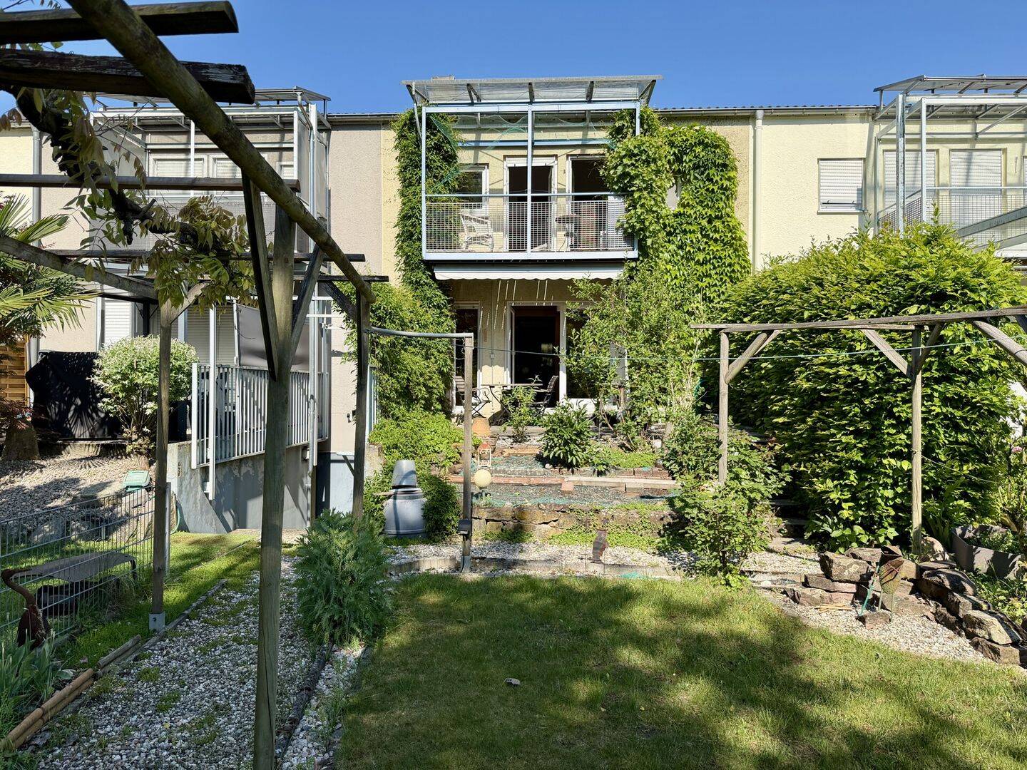 Einfamilienhaus in ruhiger und grüner Stadtlage