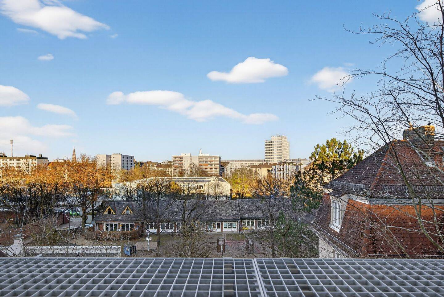 Moderne und lichtdurchflutete Dachgeschosswohnung und großen Terrassen in Untergiesing – München – Vorschaubild 5