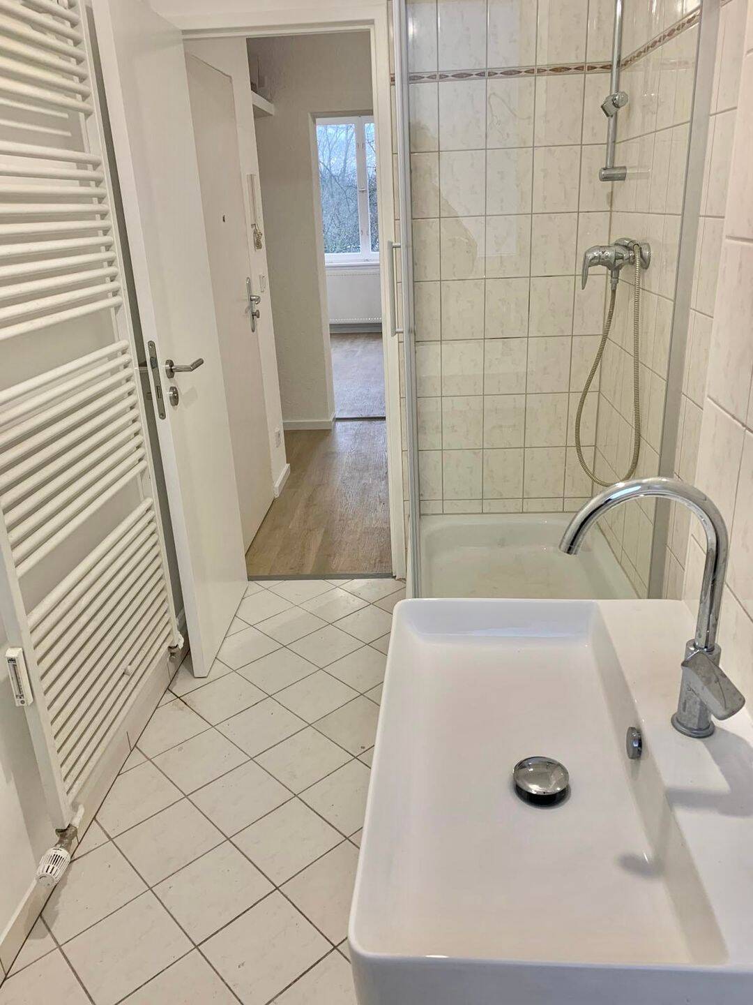 Bezugsfreie 4-Zimmer-Wohnung nahe Tegeler See - Balkon & Familiengrundriss – Berlin – Vorschaubild 4