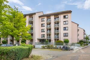 Renditestarkes 1-Zimmer-Apartment mit Balkon - vermietete Kapitalanlage mit 5,6% in Regensburg