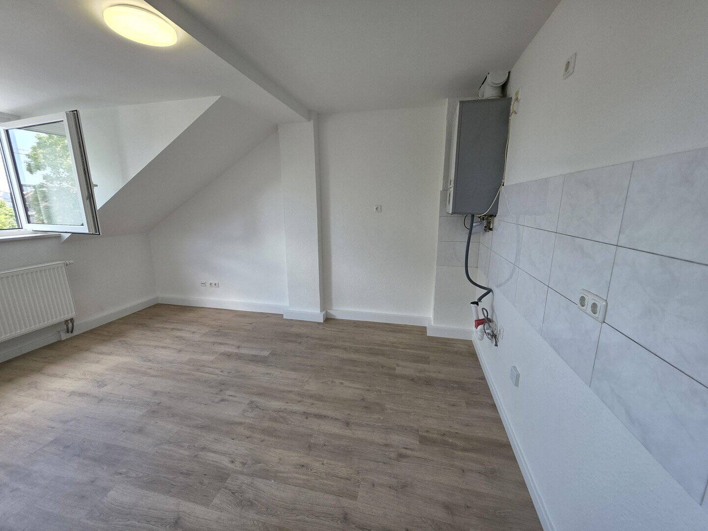 !!! Sorort frei !!! 2-Zi-ETW im Dachgeschoss in DA Johannesviertel !!! – Darmstadt – Vorschaubild 8