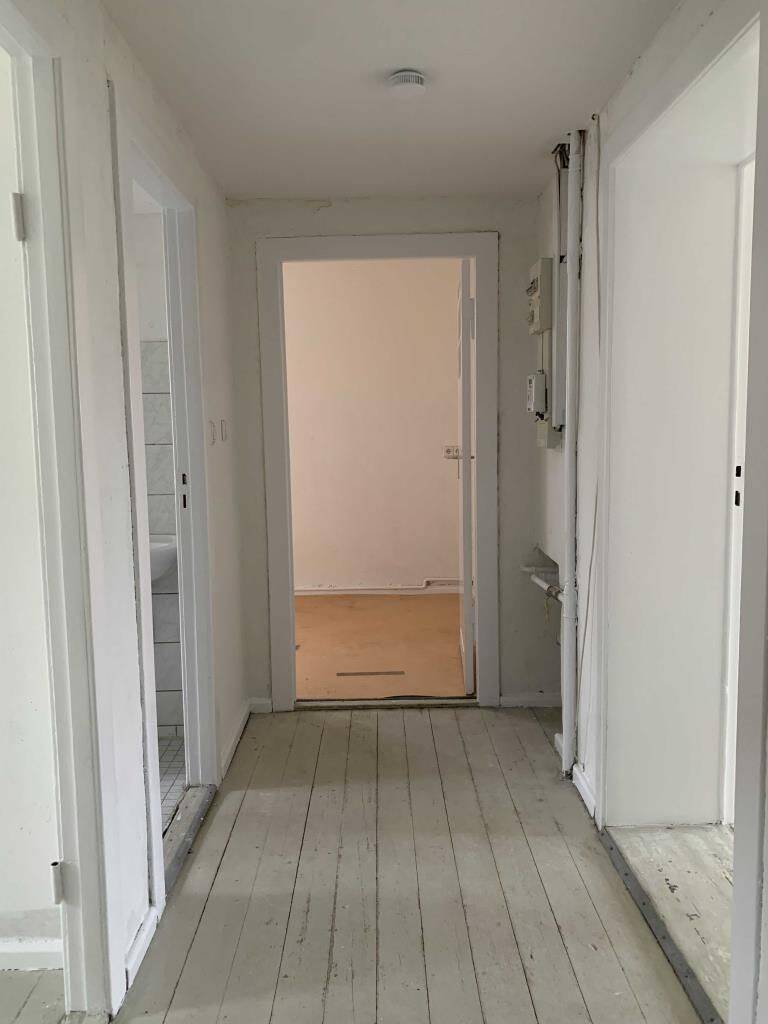 Vermietete Erdgeschoßwohnung in der Nähe vom U-Bahnhof Lindauer Allee – Berlin – Vorschaubild 8