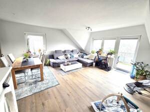 Gemütliche Dachgeschosswohnung über den Dächern von Wenden! – 57482 Wenden – Vorschaubild 3