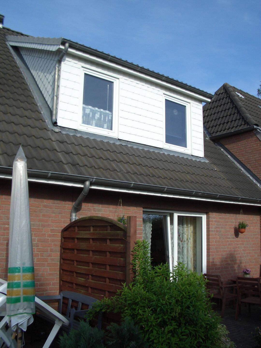 Haby bei Eckernförde: Preiswertes Reihenmittelhaus mit neuem Dach - Sofort frei ! – Haby – Bild 1 von 5