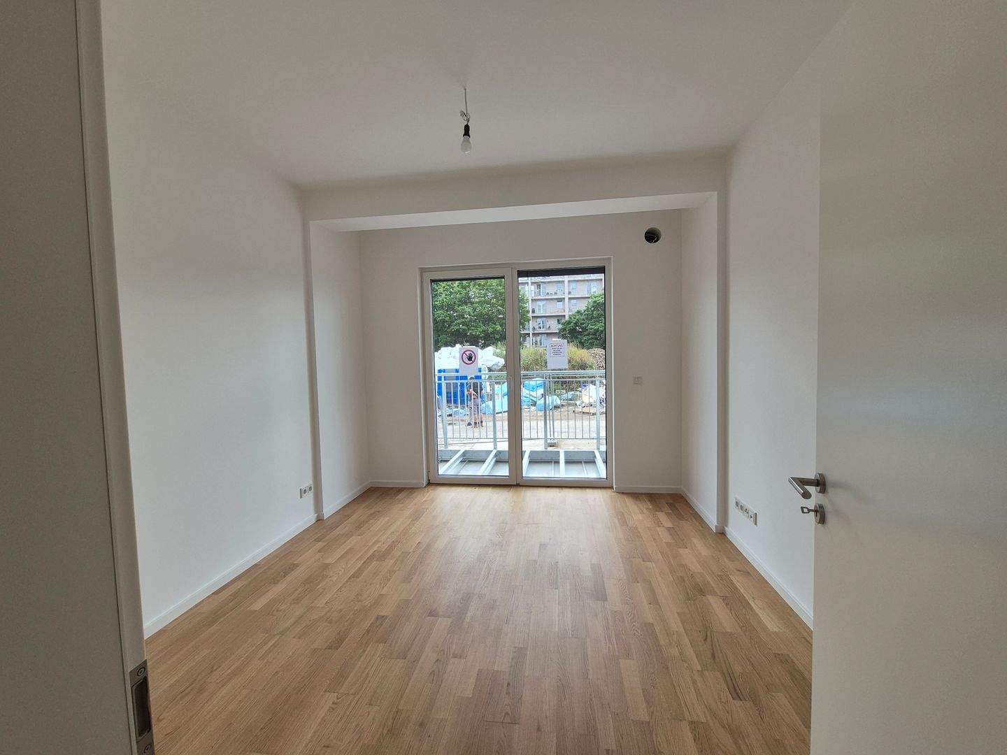 Schicke 3-Zimmer mit Parkett, Balkon u. Fußbodenheizung – Magdeburg – Vorschaubild 4