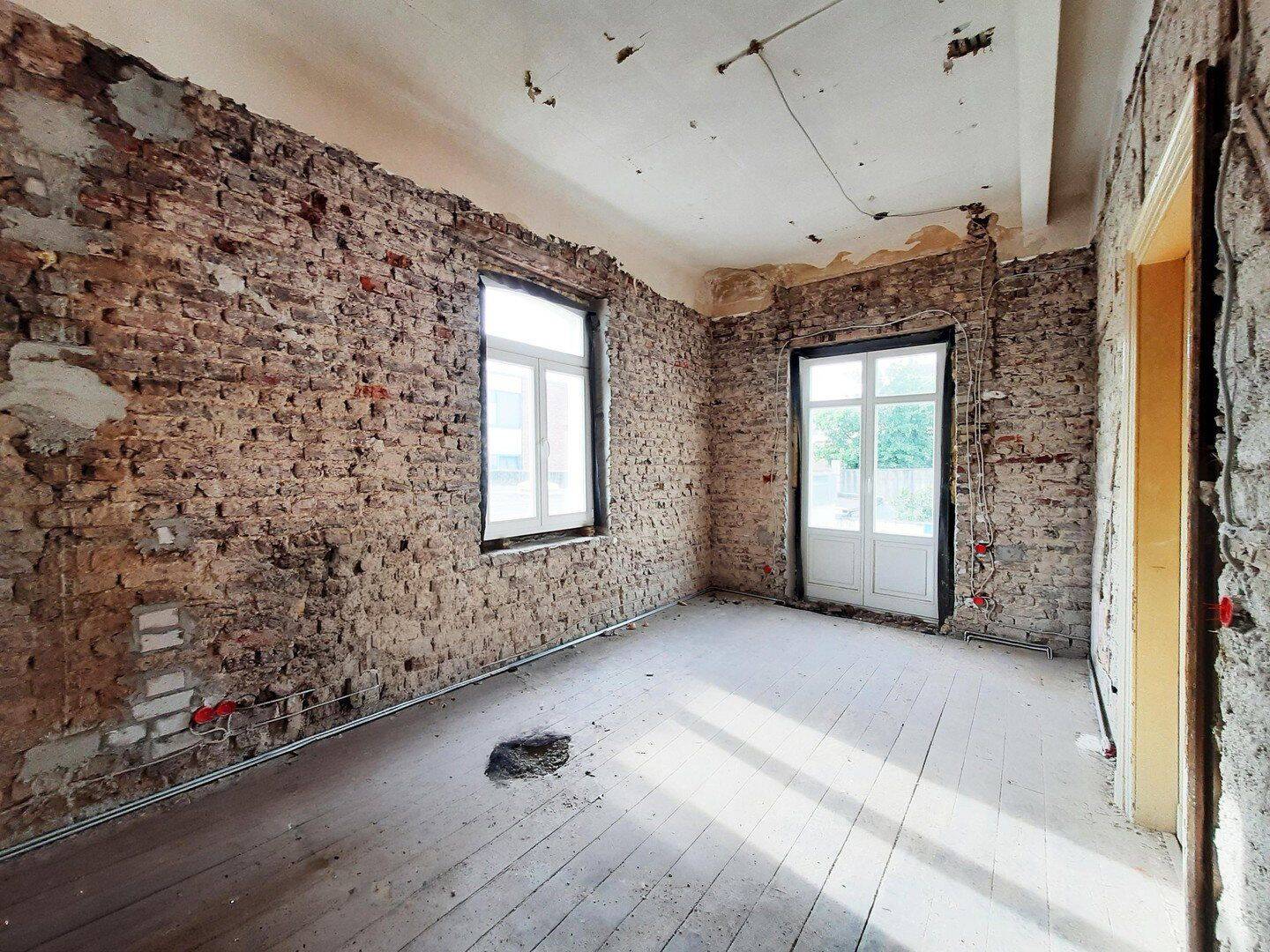 Wohnen wie im eigenen Haus - großzügige 5-Zimmer-Wohnung im kernsanierten Denkmal – Aachen – Vorschaubild 6
