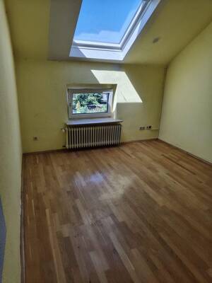 Gemütliche 2-Zimmer-Wohnung in verkehrsgünstiger Lage von Essen-Katernberg zu vermieten – 45327 Essen – Vorschaubild 2