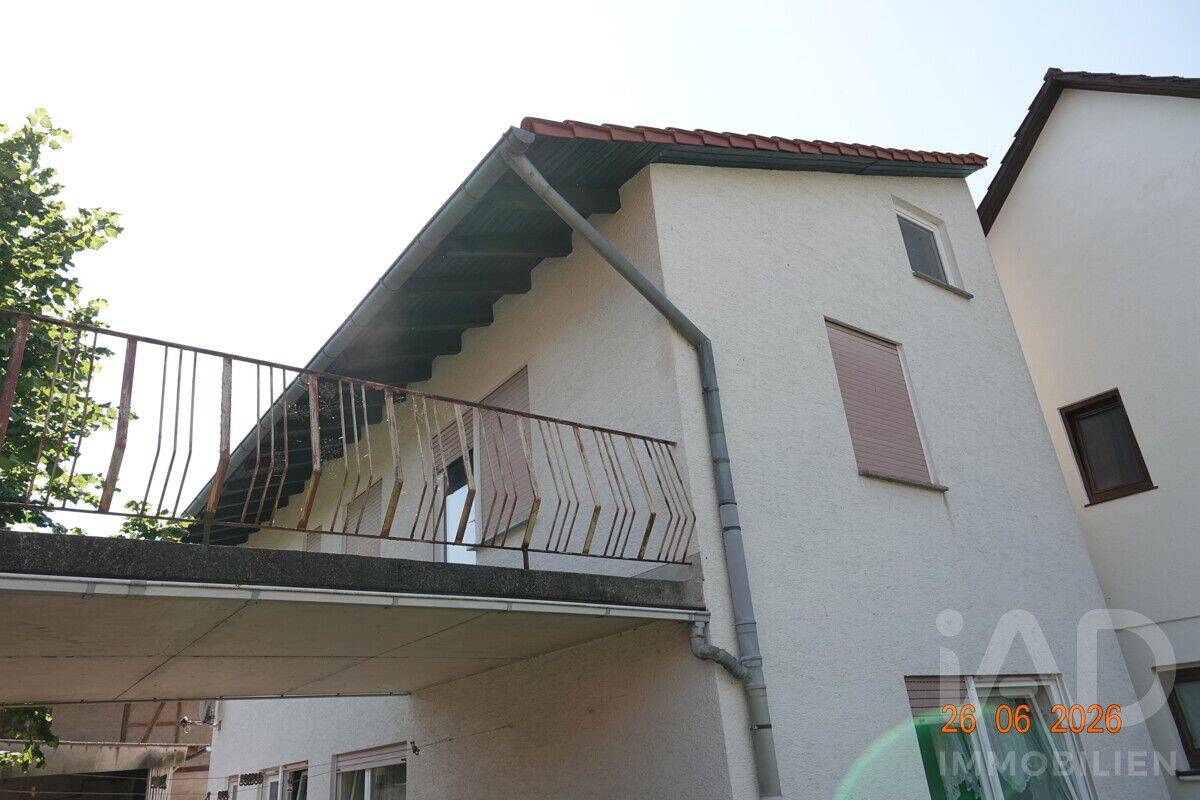 Heldra - freistehendes Einfamilienhaus mit drei unterkellerten Garagen und Potential zum Neubau EFH – Wanfried – Vorschaubild 7