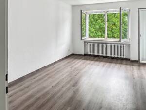 Sanierte 3,5-Zimmer-Wohnung mit Balkon in Mülheim Styrum. – 45476 Mülheim an der Ruhr – Vorschaubild 3