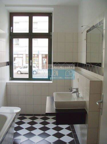 Gohlis-Süd * Bezugsfreie ETW in zentraler Lage * Tageslichtbad * dunkles Laminat * Südbalkon – Leipzig – Vorschaubild 3
