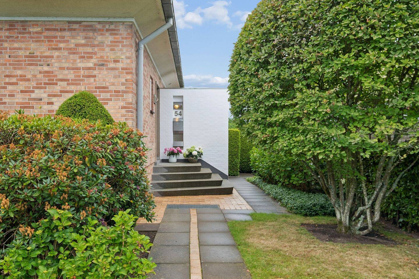 Lu?beck zu Ihren Fu?ßen. Die Wakenitz vor der Tu?r: Villa in Premium-Lage – Lübeck – Vorschaubild 2